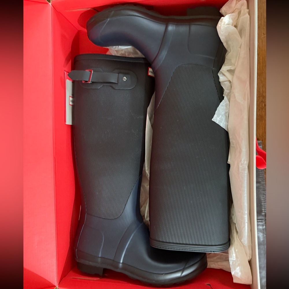 Navy Hunter boots